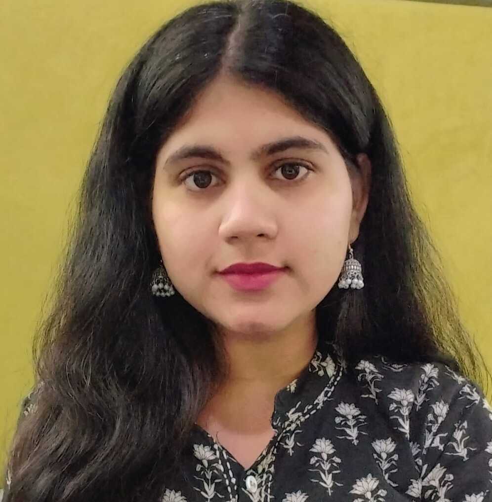Headshot of Bhawna 